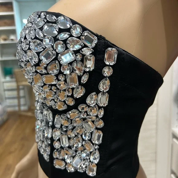Jeweled Bustier - Picture 3 of 5